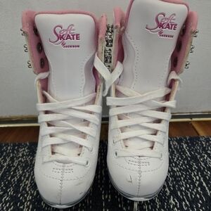 Jackson Girls Figure Skate in White, Size 11